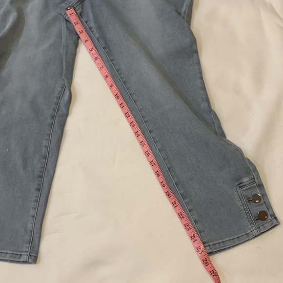DG2 by Diane Gilman Virtual Stretch Button-Hem Skinny Jean - Basic - Siz… - Picture 8 of 16